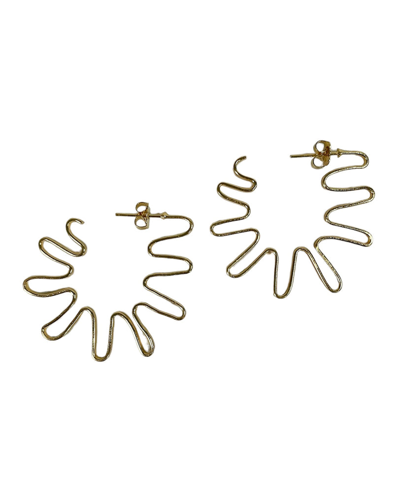 squiggly gold hoops